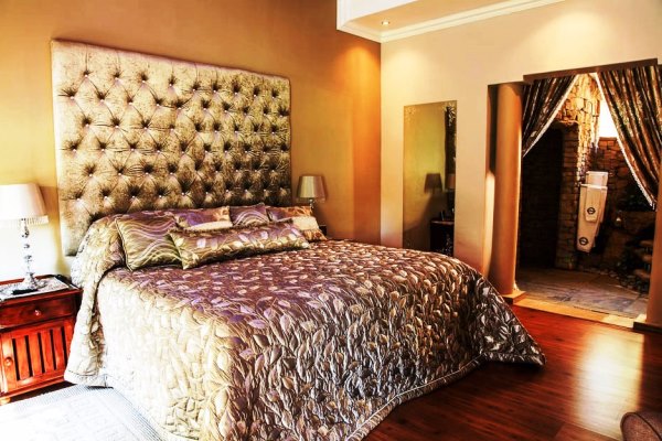 Tuishuis Executive Suite 6